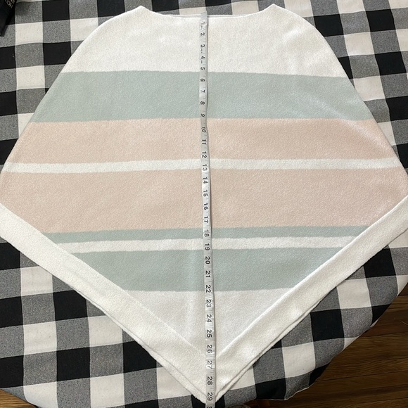 Barefoot Dreams Cozy Chic Ultra Lite Ocean Breeze Soft Poncho Sweater Stripe - Picture 15 of 16